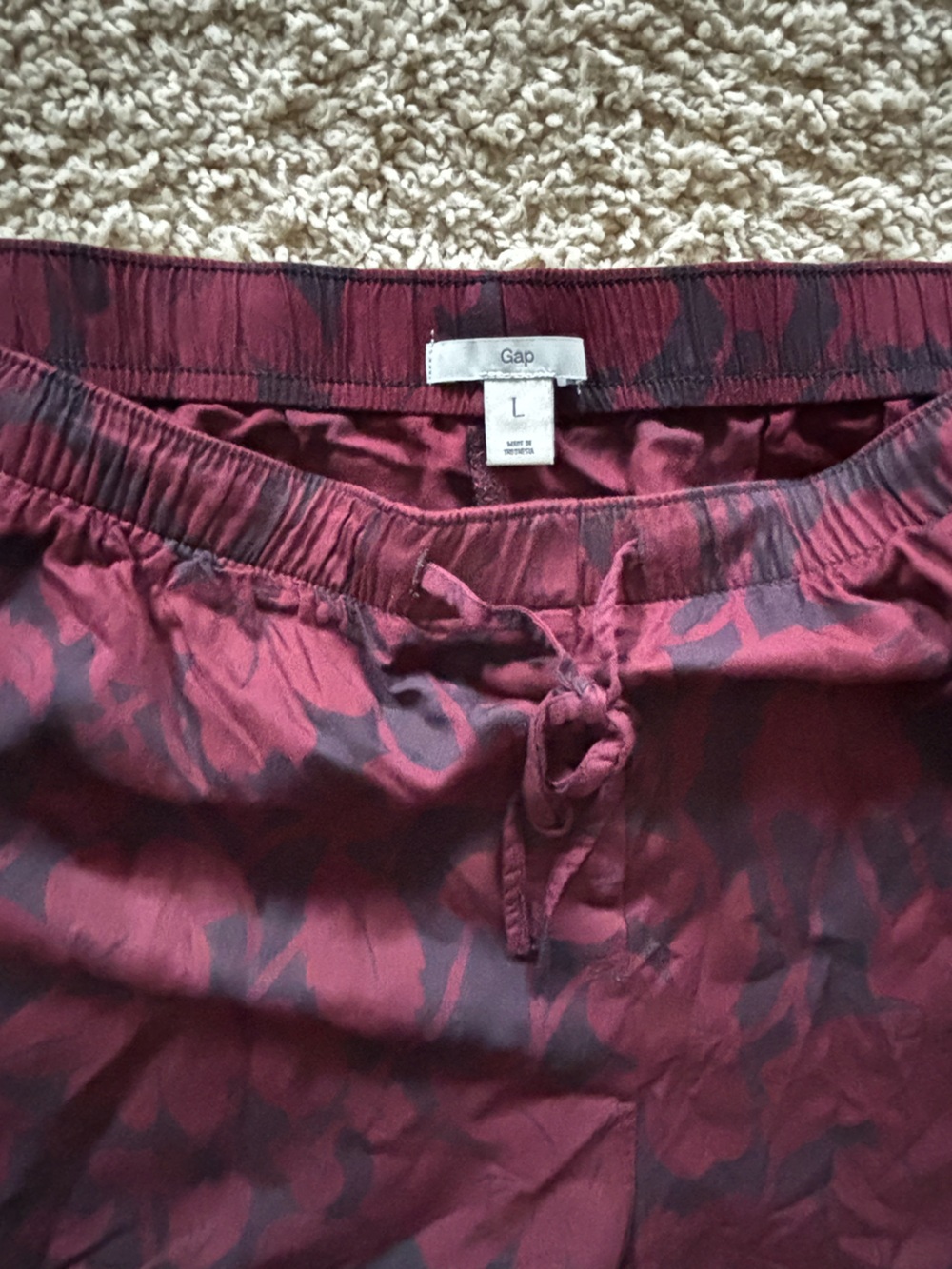 GAP Burgundy and Dark Plum Patterned Drawstring Shorts